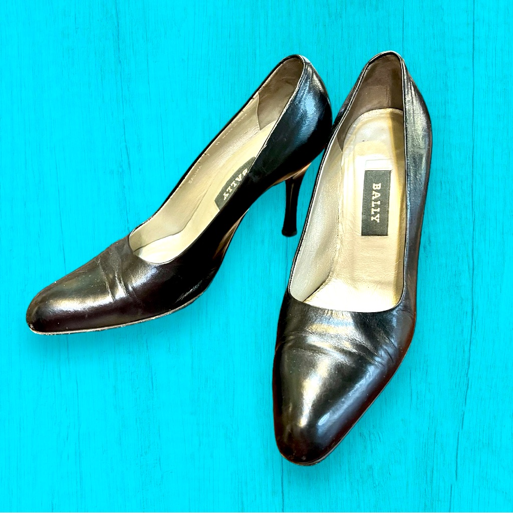 Vintage Bally Black 4” Heel Pump - Size 7 Us